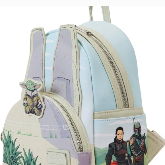 Green and Blue Backpack with Dome Shape and Character Design - Picture 4 of 4